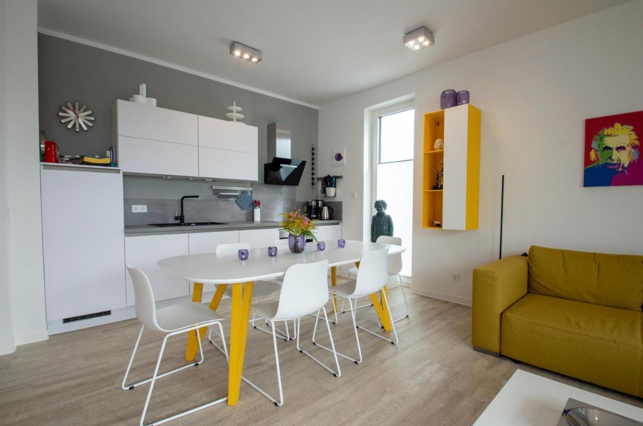 Albert-Inn-Glowe - Barrierefrei & 3 Schlafzimmer & Coworking & Strandkorb-Saisonal & Sauna Im Haus & Fahrraeder Dış mekan fotoğraf