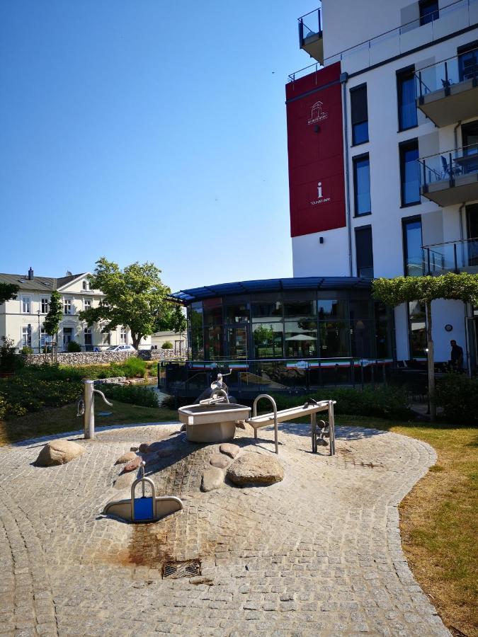Albert-Inn-Glowe - Barrierefrei & 3 Schlafzimmer & Coworking & Strandkorb-Saisonal & Sauna Im Haus & Fahrraeder Dış mekan fotoğraf